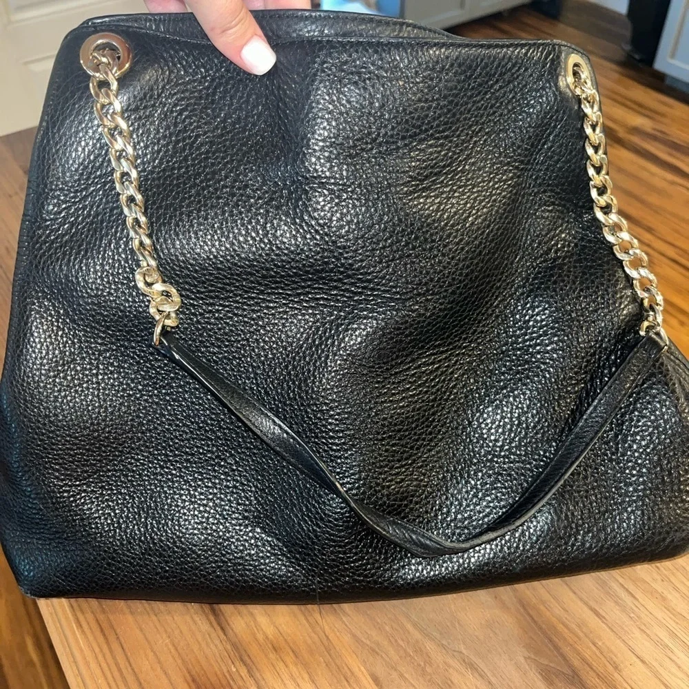 Michael Kors Jet Set Chain shoulder tote